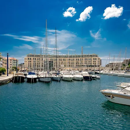 The Heart Of A - Cruise 2 Min - Ac - Wifi Savona