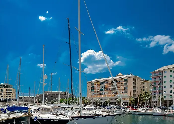 The Heart Of A - Cruise 2 Min - Ac - Wifi Savona